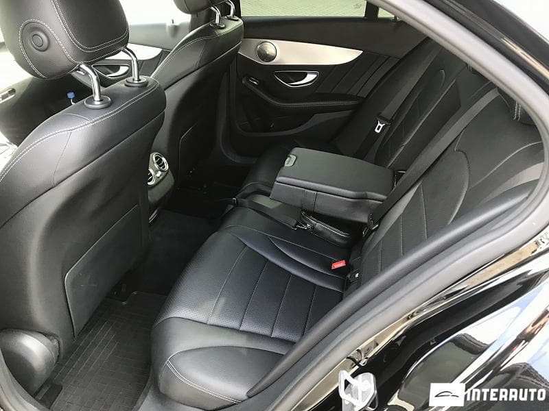 2016 Mercedes C 220 — Miniatură 17