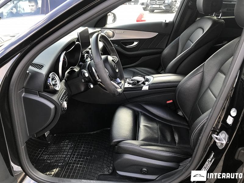 2016 Mercedes C 220 — Miniatură 10