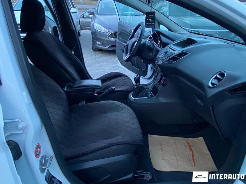 2014 Ford Fiesta — Miniatură 15