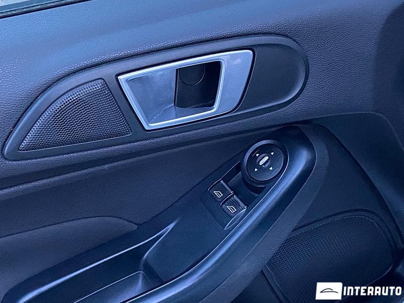 2014 Ford Fiesta — Miniatură 5