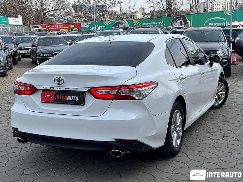 2020 Toyota Camry — Miniatură 3