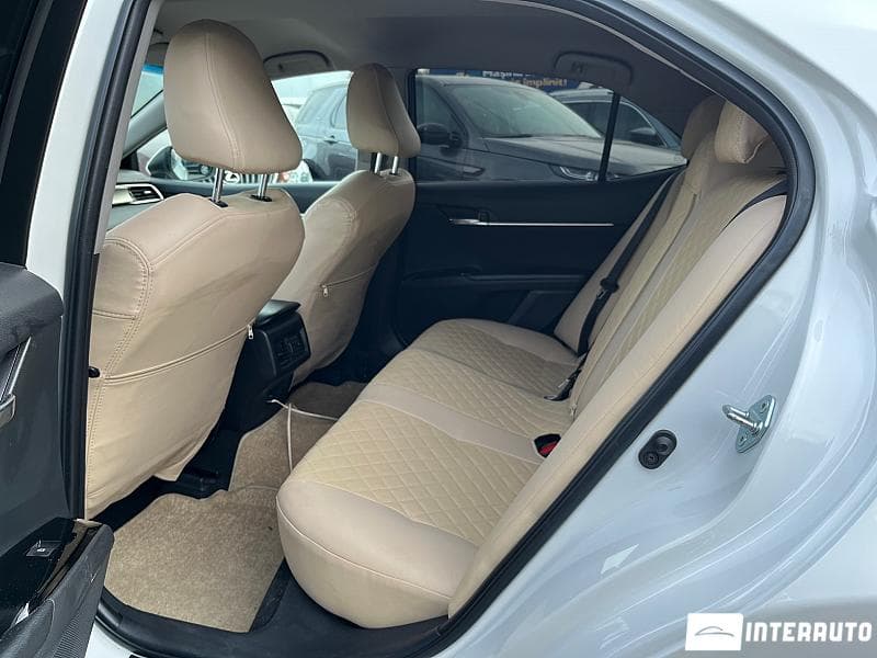 2020 Toyota Camry — Miniatură 16
