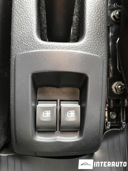 2015 Dacia Sandero Stepway — Miniatură 9
