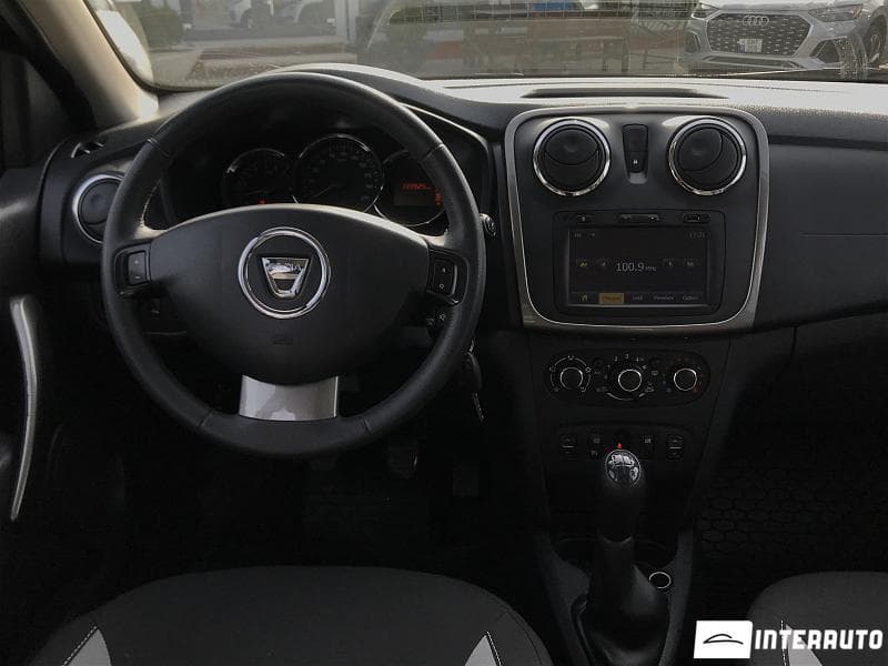 2015 Dacia Sandero Stepway — Miniatură 8