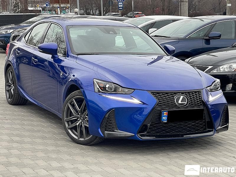2016 Lexus IS 200t — Miniatură 3