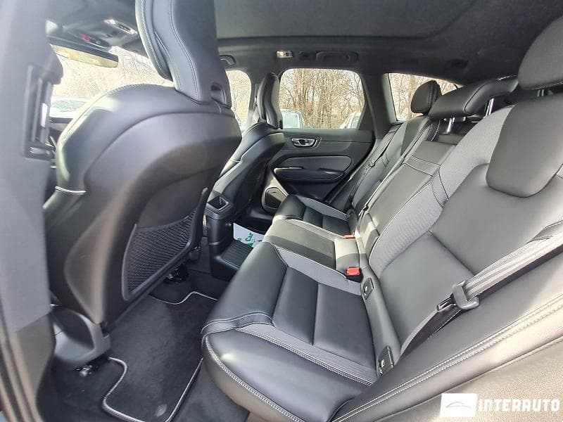 2019 Volvo XC 60 — Miniatură 9
