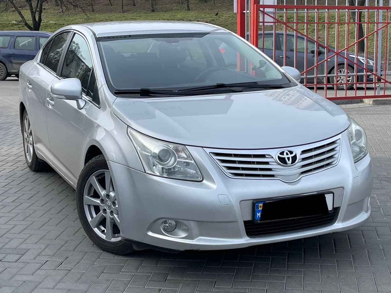 Toyota Avensis 2010 — Миниатюра 3