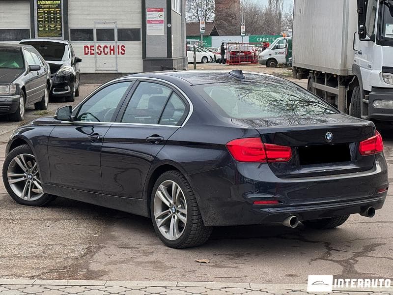2016 BMW 330 — Miniatură 2