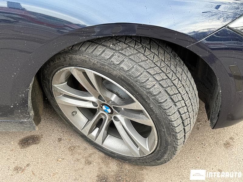 2016 BMW 330 — Miniatură 6