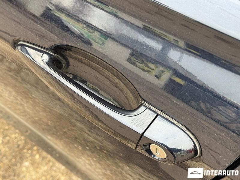 2016 BMW 330 — Miniatură 5