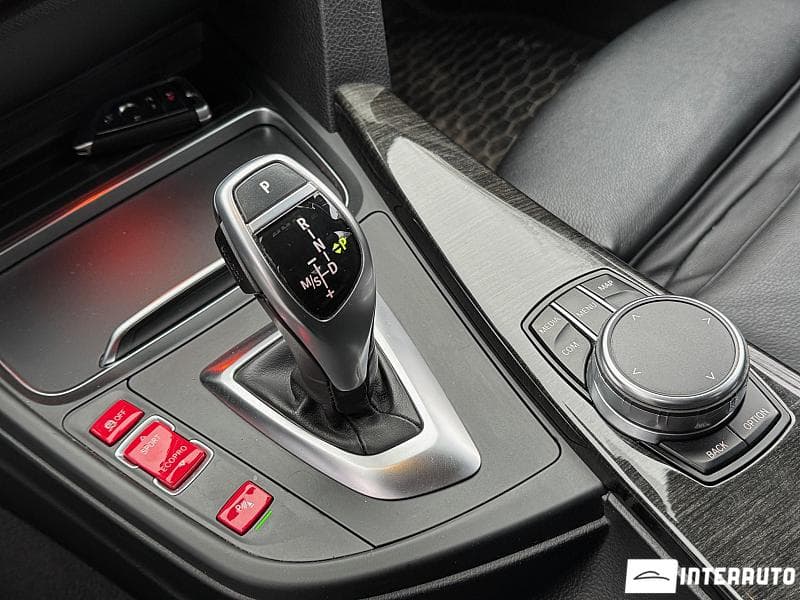 2016 BMW 330 — Miniatură 14