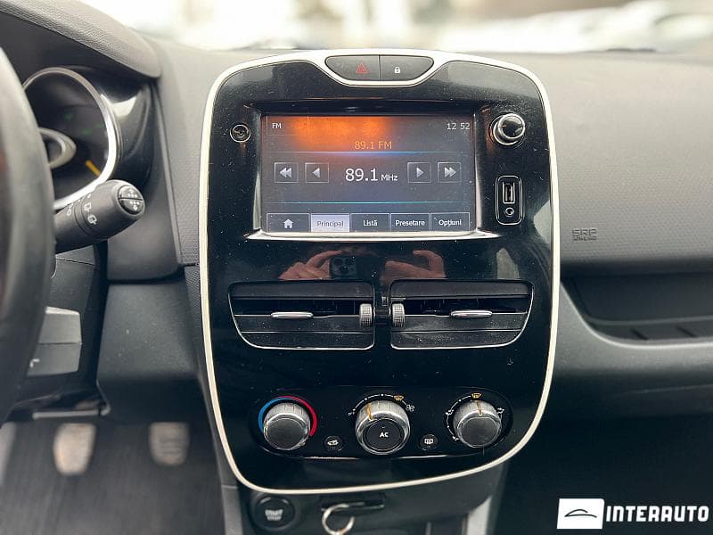 2014 Renault Clio — Miniatură 13