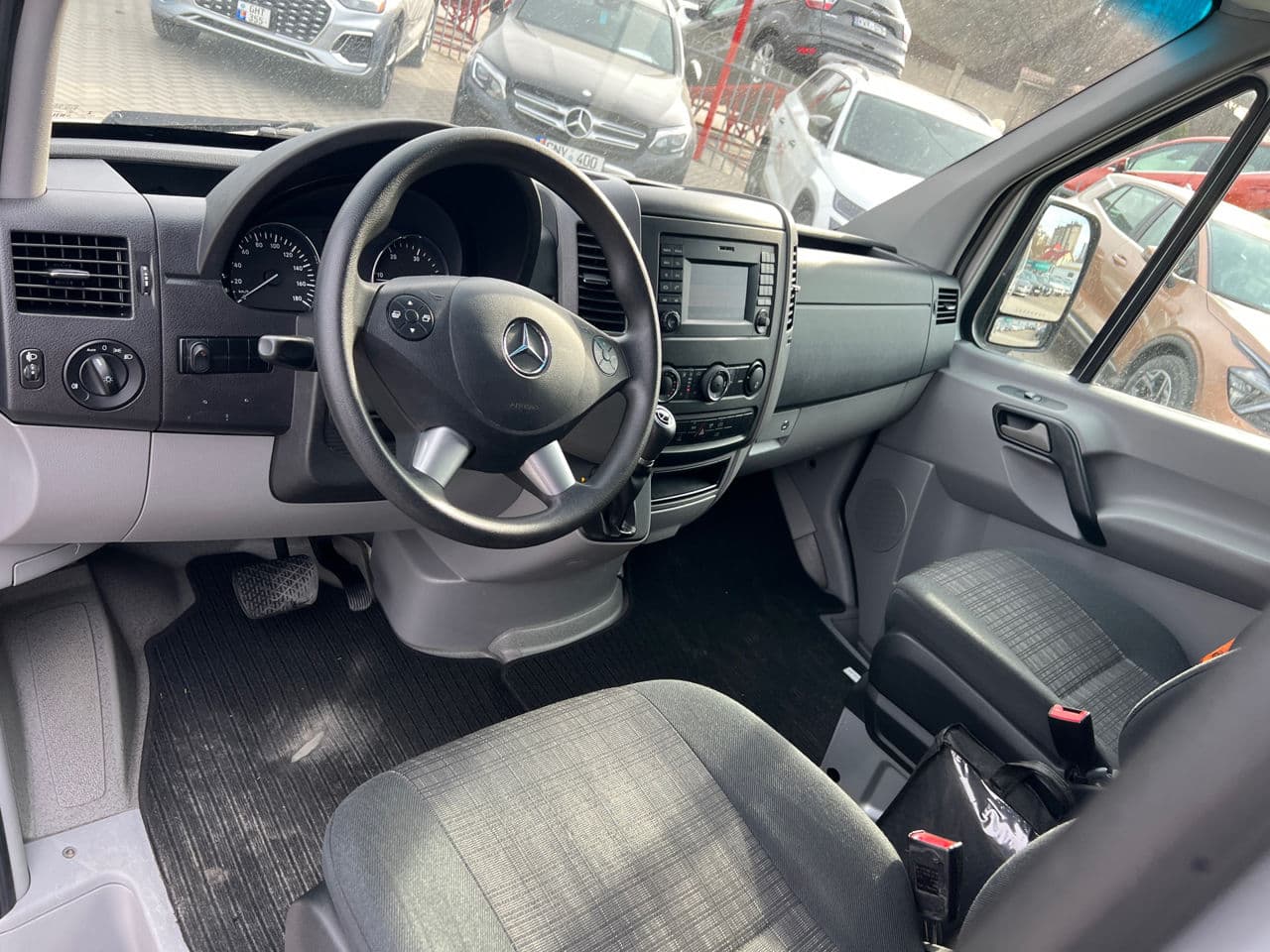 Mercedes Sprinter 2016 — Миниатюра 10