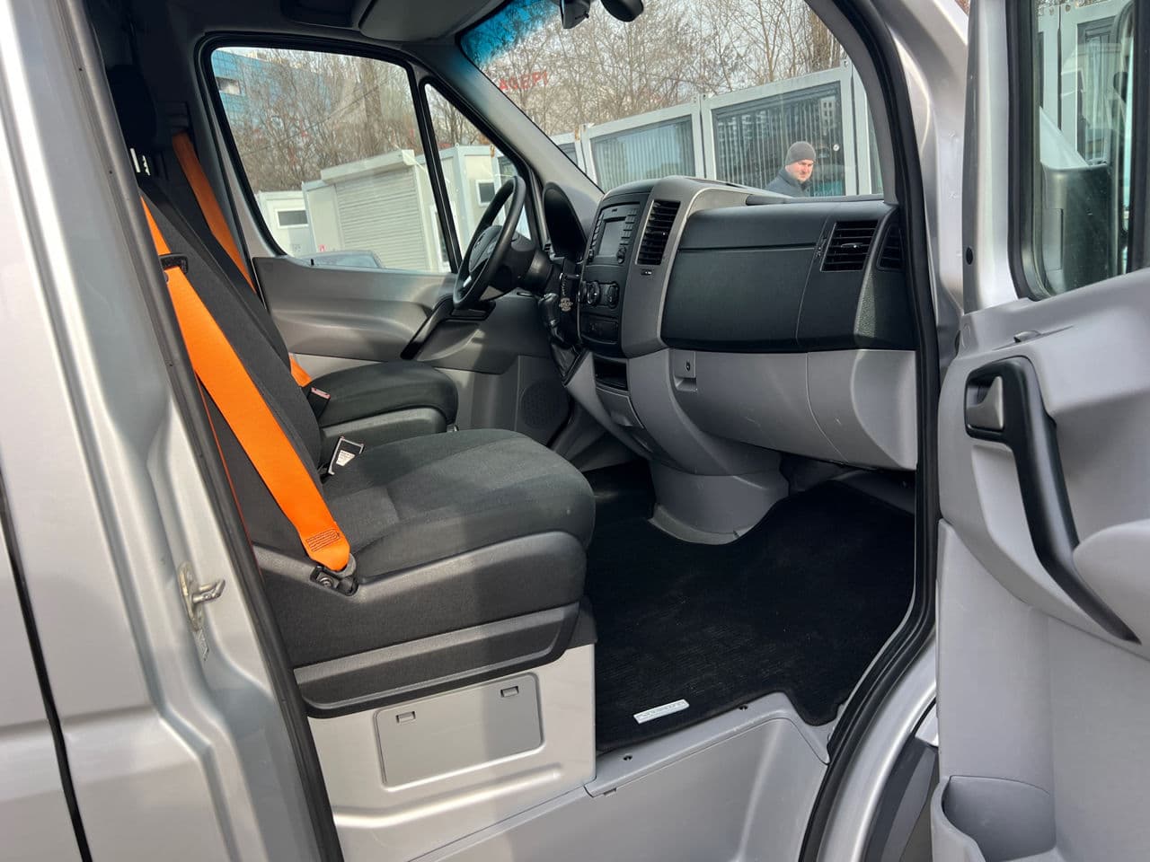 Mercedes Sprinter 2016 — Миниатюра 15