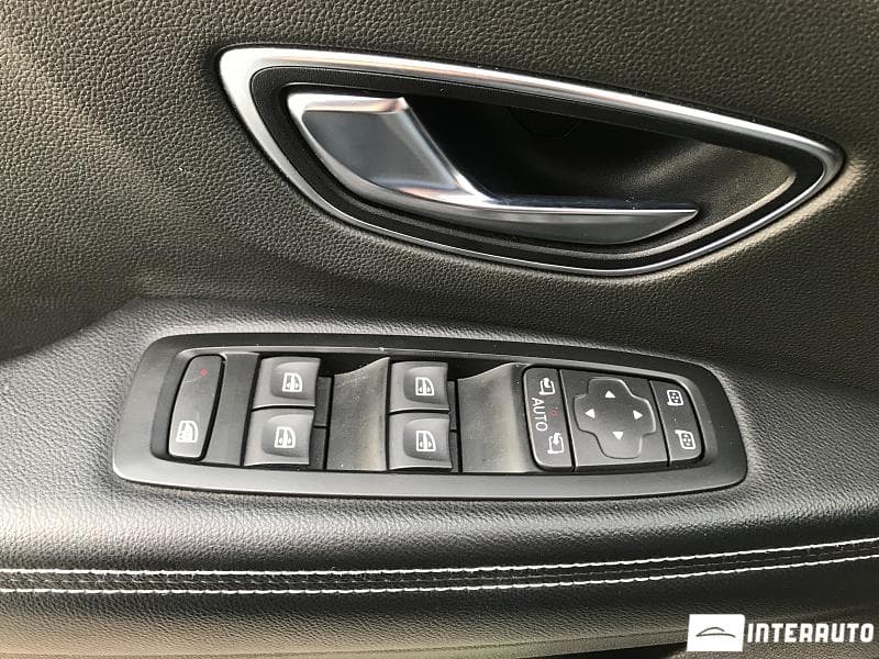 2017 Renault Scenic — Miniatură 8