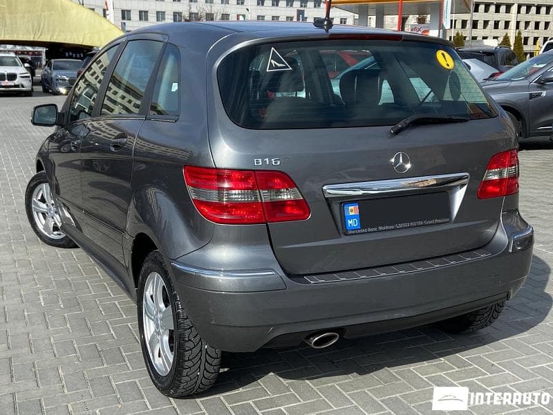 2010 Mercedes B 160 — Miniatură 3