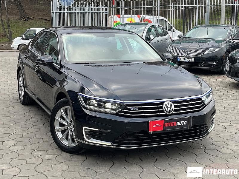 2016 Volkswagen Passat GTE — Miniatură 2