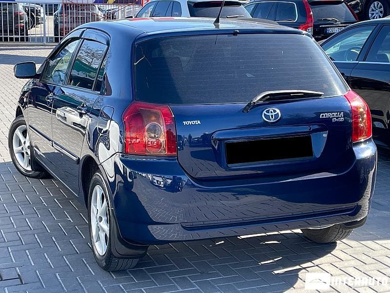2005 Toyota Corolla — Miniatură 2