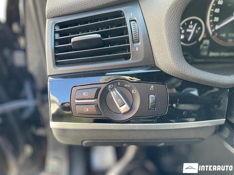 BMW X3 2.0D 2016 — Миниатюра 13