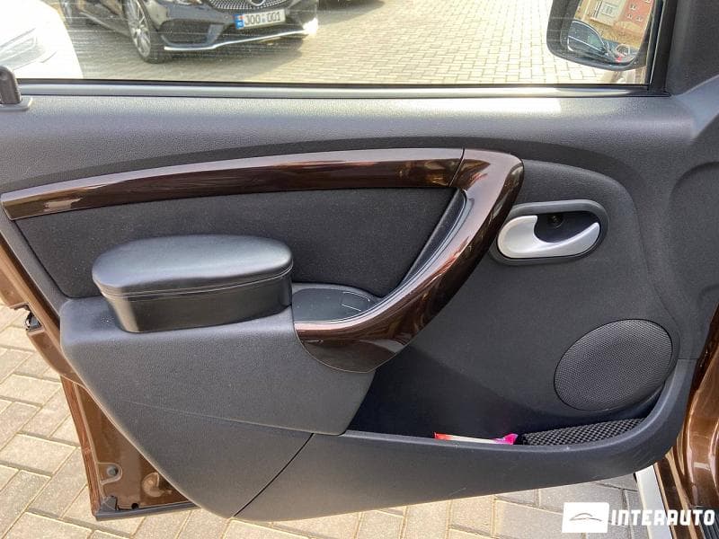 2012 Dacia Duster — Miniatură 5