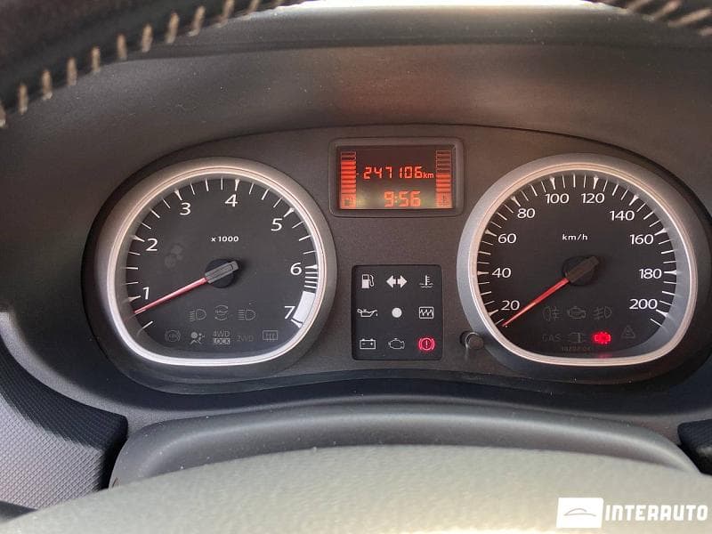 2012 Dacia Duster — Miniatură 7