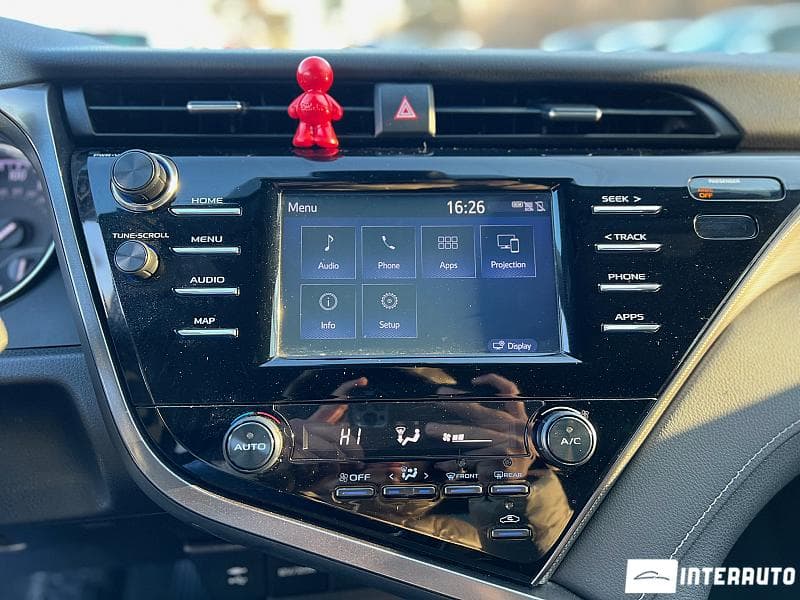 Toyota Camry 2019 — Миниатюра 13