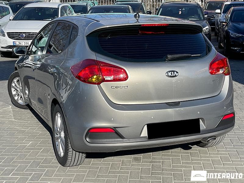 2012 Kia Ceed — Miniatură 3
