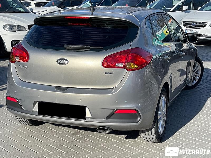 2012 Kia Ceed — Miniatură 4