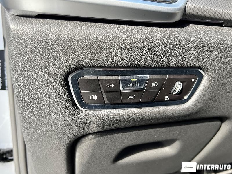 BMW X5 2.5D 2021 — Миниатюра 25