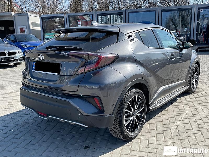 2018 Toyota C-HR — Miniatură 3