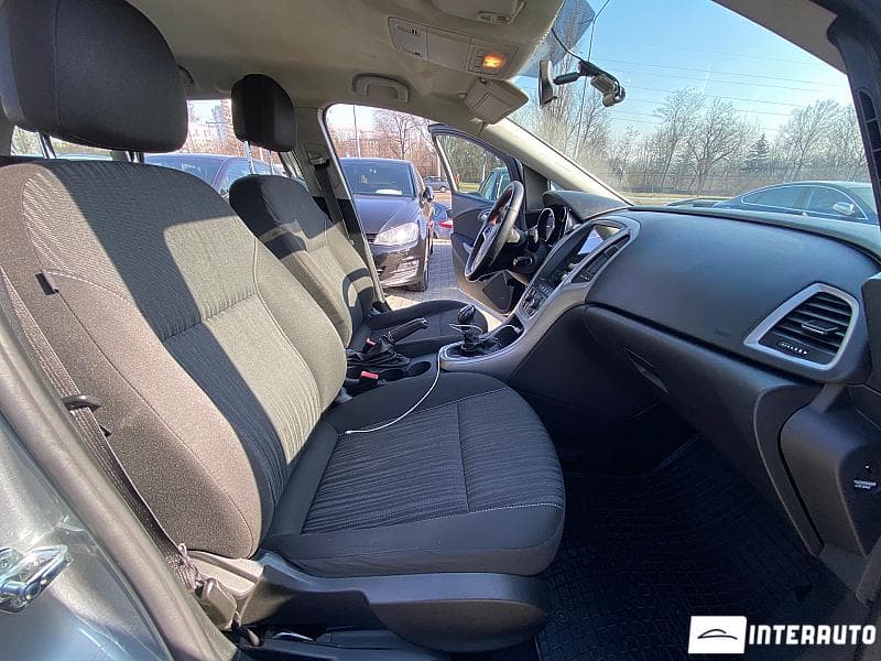 2012 Opel Astra — Miniatură 15