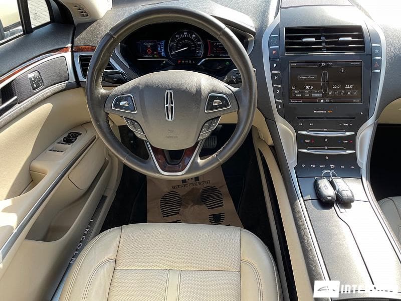 2015 Lincoln MKZ — Miniatură 14