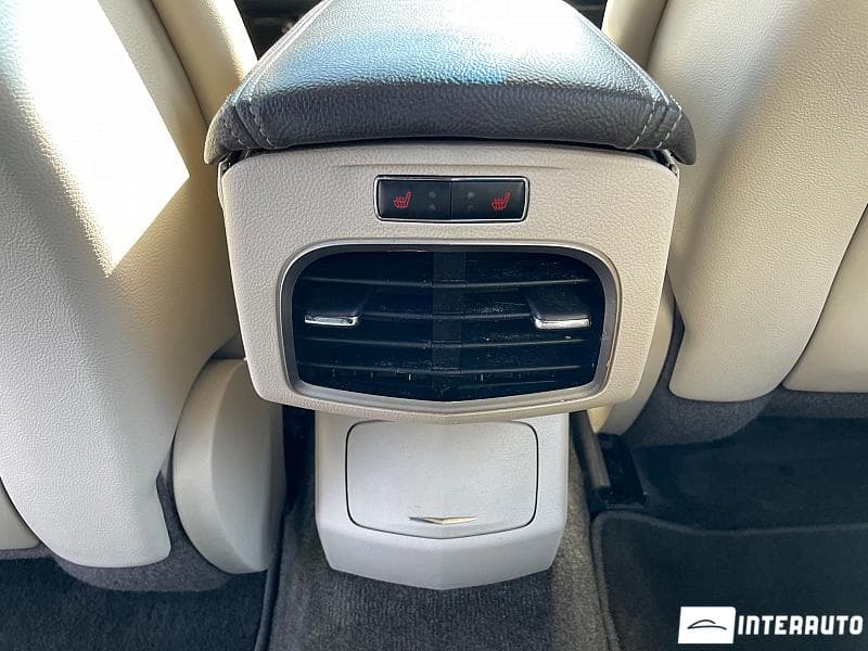 2015 Lincoln MKZ — Miniatură 18