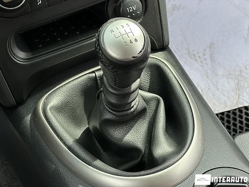Nissan Qashqai 2010 — Миниатюра 11