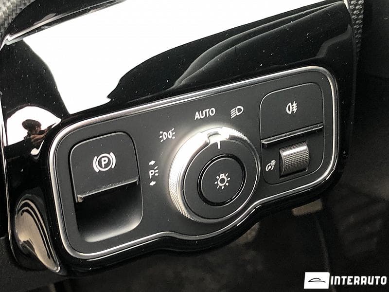 Mercedes A 180 2019 — Миниатюра 7
