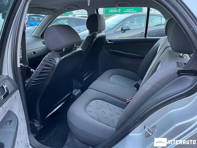 2001 Skoda Fabia — Miniatură 14