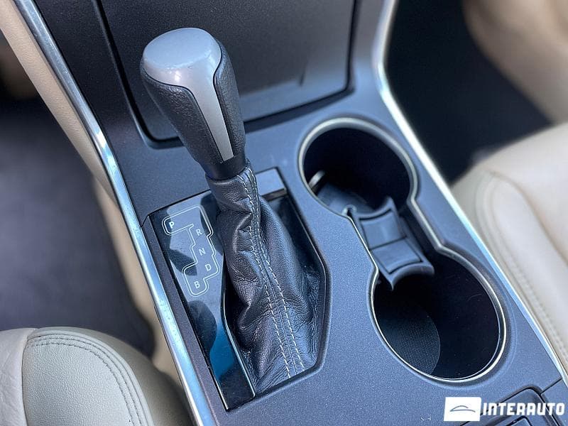 2015 Toyota Camry — Miniatură 14