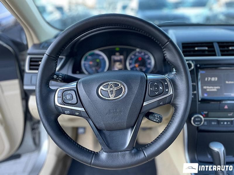 2015 Toyota Camry — Miniatură 10