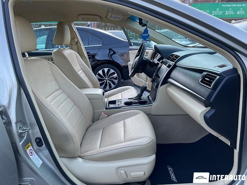 2015 Toyota Camry — Miniatură 7