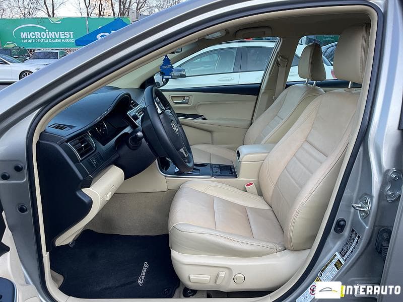 2015 Toyota Camry — Miniatură 5
