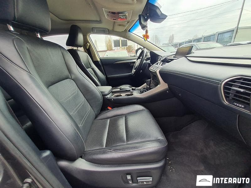 2015 Lexus NX 300H — Miniatură 7