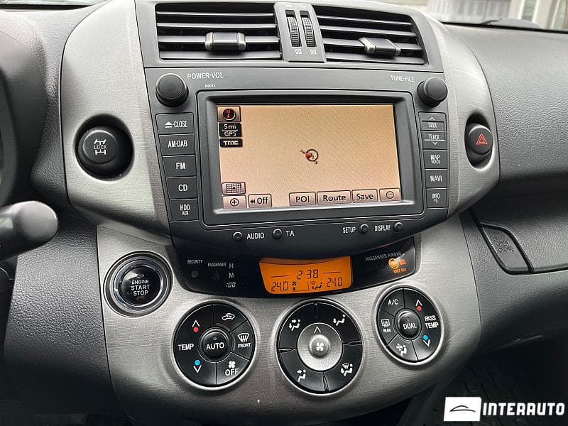 2010 Toyota Rav-4 — Miniatură 13