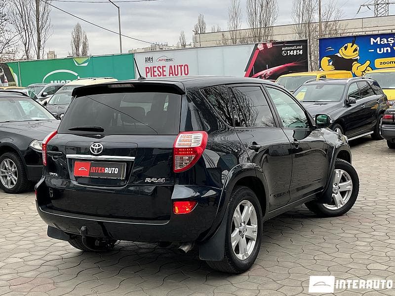 2010 Toyota Rav-4 — Miniatură 3