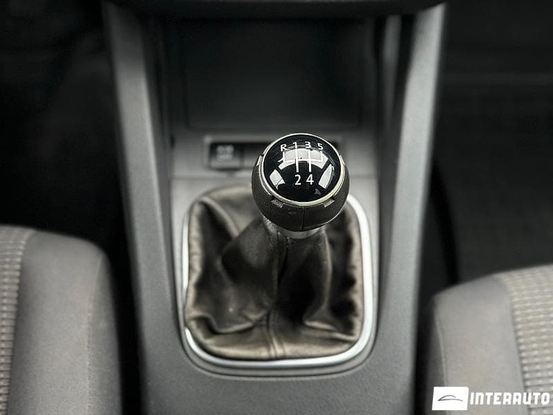 2007 Volkswagen Jetta — Miniatură 12