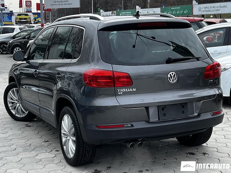 2015 Volkswagen Tiguan — Miniatură 2