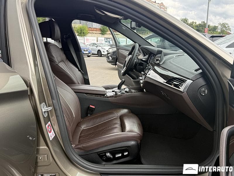 BMW 520 2017 — Миниатюра 16