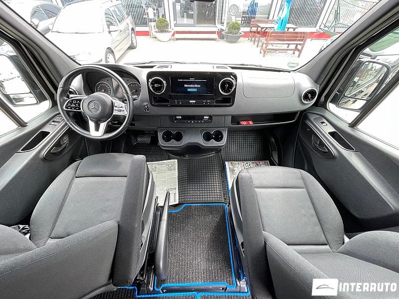 2018 Mercedes Sprinter — Miniatură 8