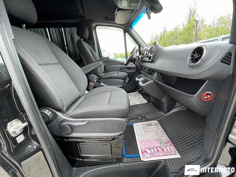 2018 Mercedes Sprinter — Miniatură 15