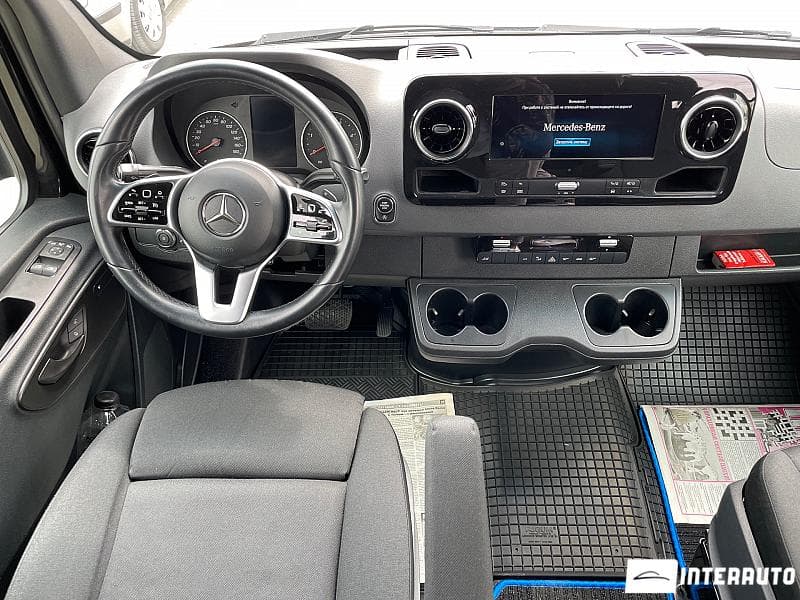 2018 Mercedes Sprinter — Miniatură 14