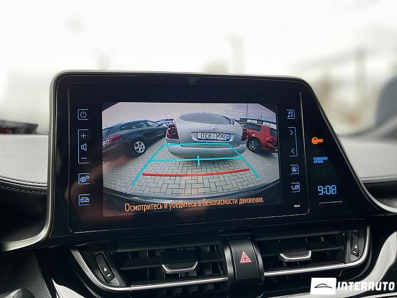 2018 Toyota C-HR — Miniatură 15